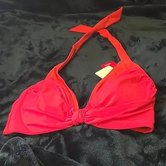 WAS $48 GOTTEX Azalea Halter Swim top with padding - Picture 1 of 12